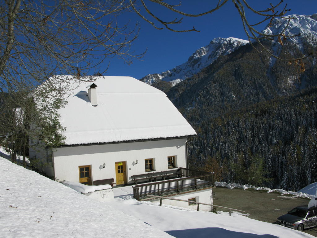 Berggasthof Trattes Hotel Olang Exterior photo